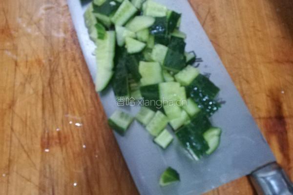 蚝油茄汁拌面的做法图解1