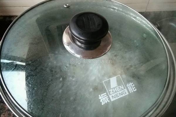 海带玉米大骨汤的做法图解5