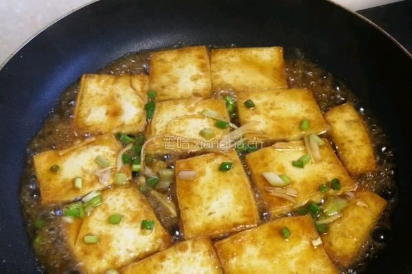 葱烧豆腐的做法图解5