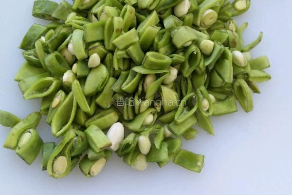豆角卤金丝面的做法图解4