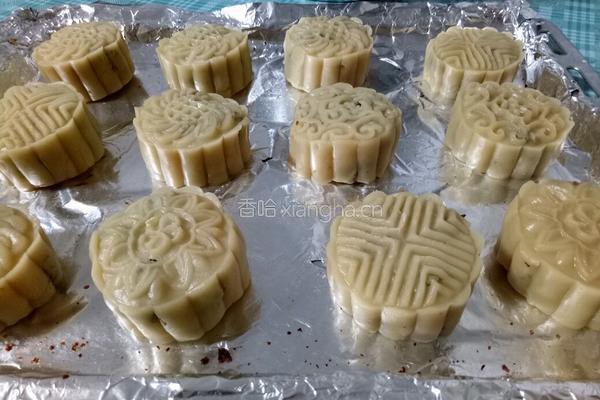 自制豆沙月饼的做法图解3