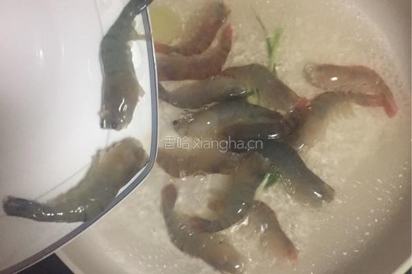 水煮大头虾的做法图解4