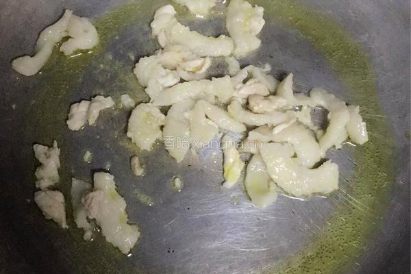 芹菜肉丝的做法图解3