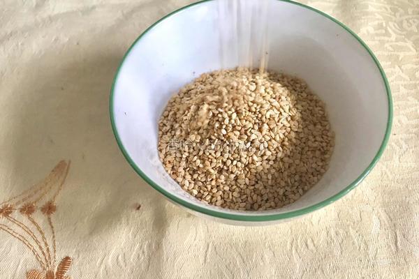 烤南瓜芝麻丸子的做法图解9