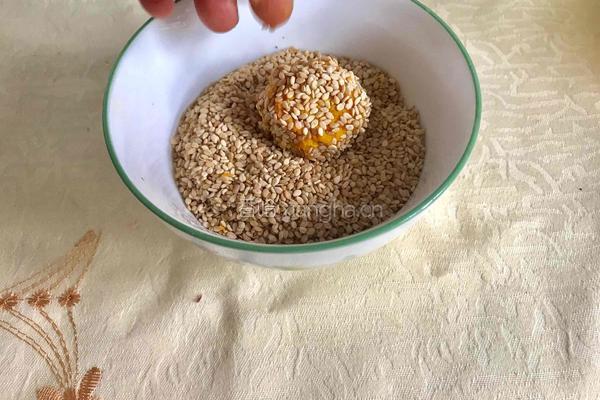 烤南瓜芝麻丸子的做法图解12