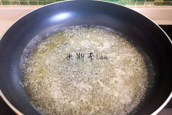 蔓越莓花生牛轧糖的做法图解6