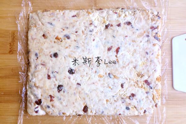 蔓越莓花生牛轧糖的做法图解13
