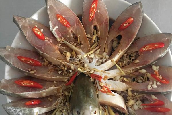 孔雀开屏金枪鱼的做法图解4