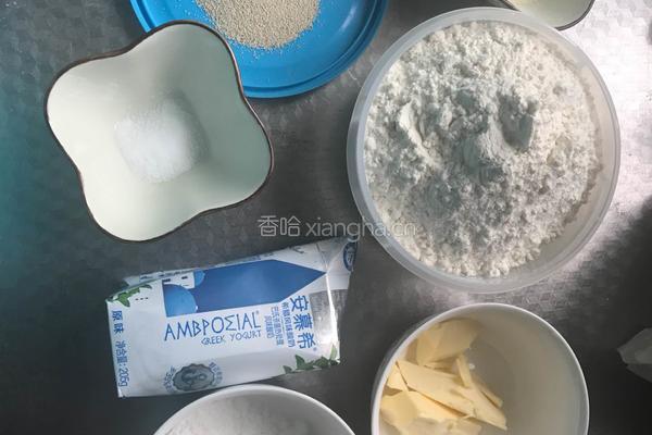 蜂蜜酸奶小面包的做法图解1