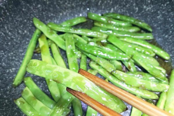 干煸四季豆的做法图解6