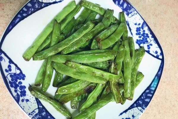 干煸四季豆的做法图解7