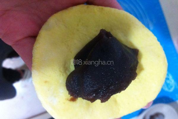 玉米面豆沙馒头的做法图解5