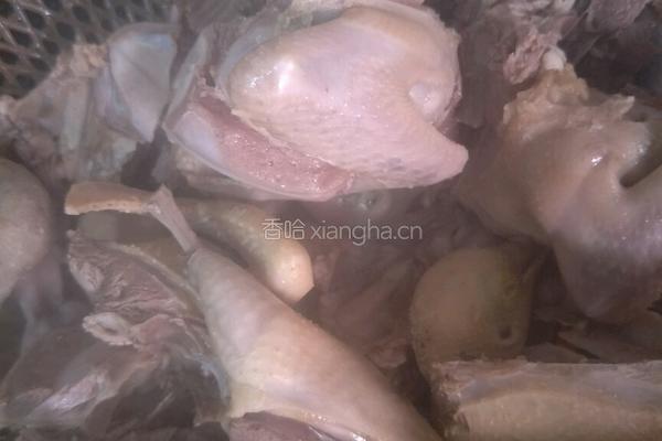 土茯苓绿豆老鸽汤的做法图解4