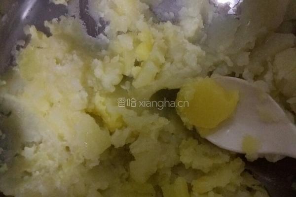 风情土豆饼的做法图解3