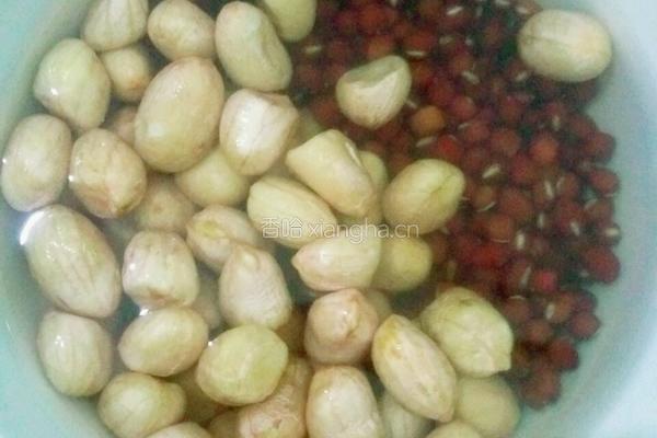 红豆薏米花生红薯糖水的做法图解2