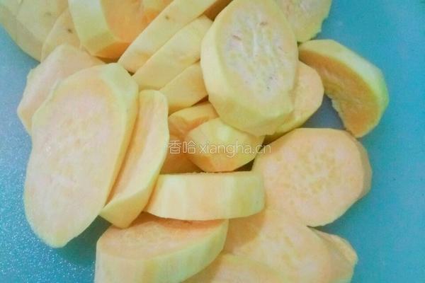 红豆薏米花生红薯糖水的做法图解3