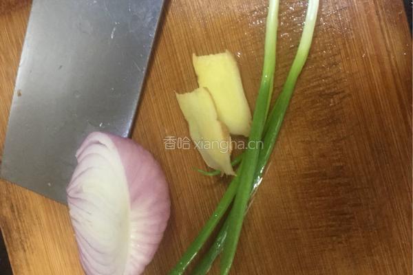 芹香酸甜牛腩汤的做法图解5