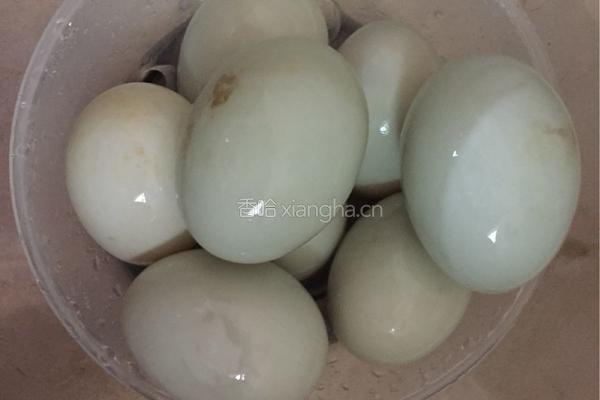糯米咸蛋的做法图解1