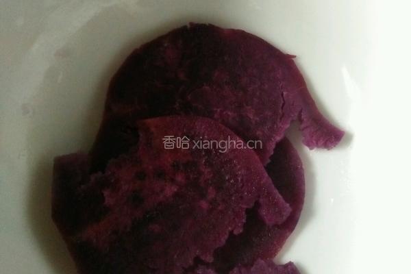 紫薯粥的做法图解1