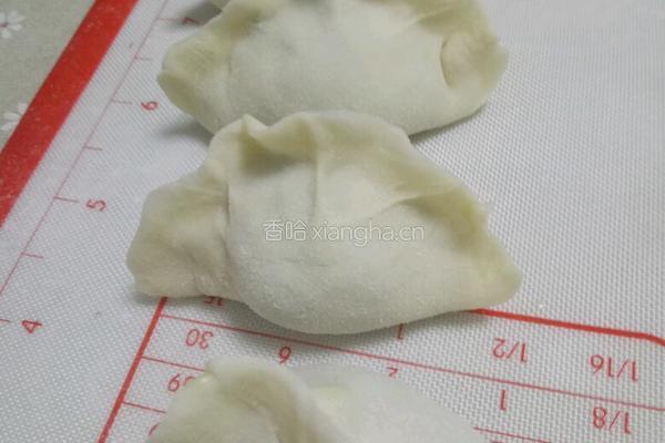 海鲜饺子的做法图解5