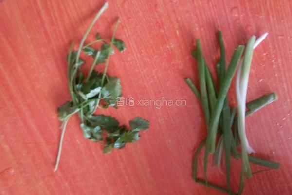 煎干豆腐卷的做法图解1