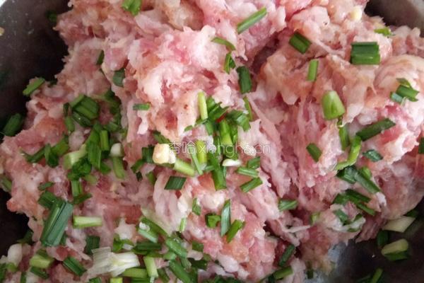 鲜肉煎饺的做法图解6
