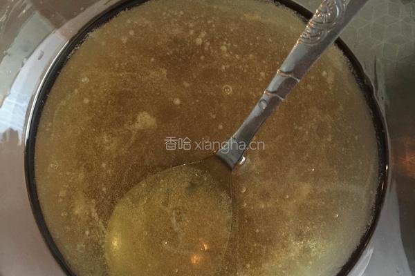 椰蓉蔓越莓月饼的做法图解2