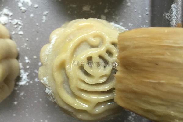 椰蓉蔓越莓月饼的做法图解26