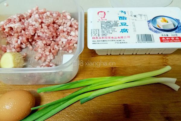 糖醋豆腐丸子的做法图解1