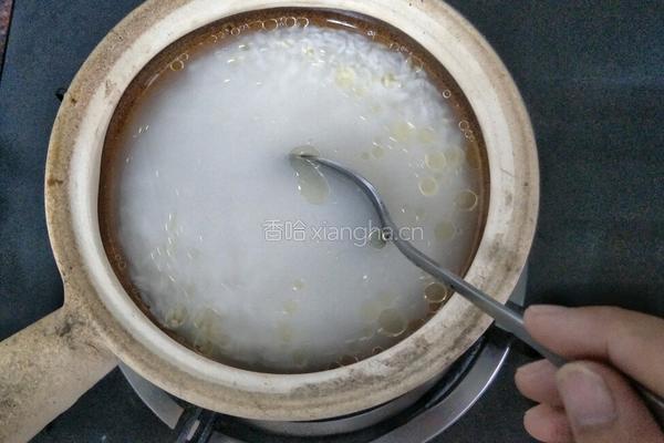 腊肠煲仔饭的做法图解8