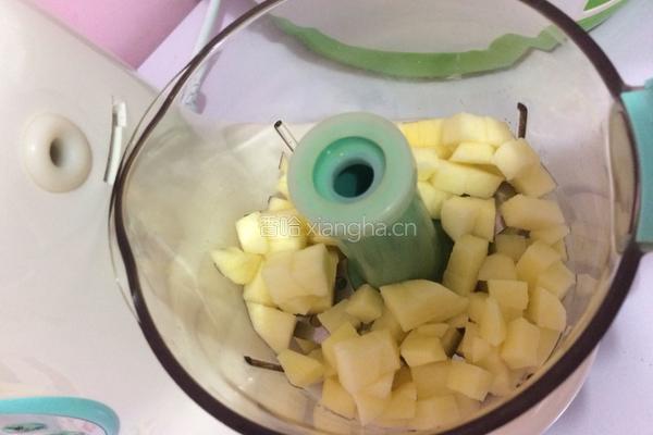 奶香玉米苹果土豆米糊的做法图解4