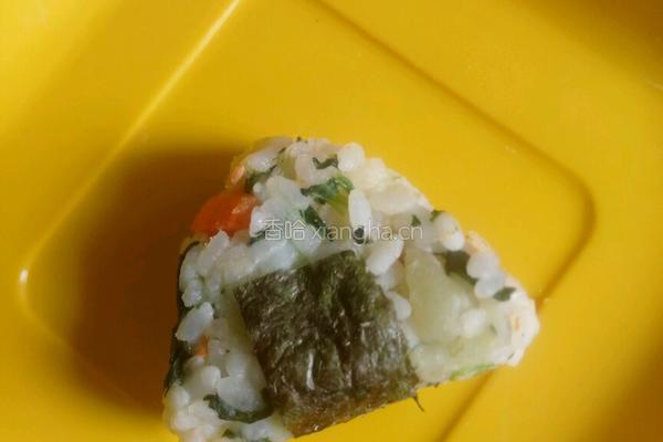 三角蔬菜土豆饭团的做法图解7