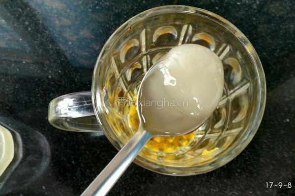 百香果果汁的做法图解4