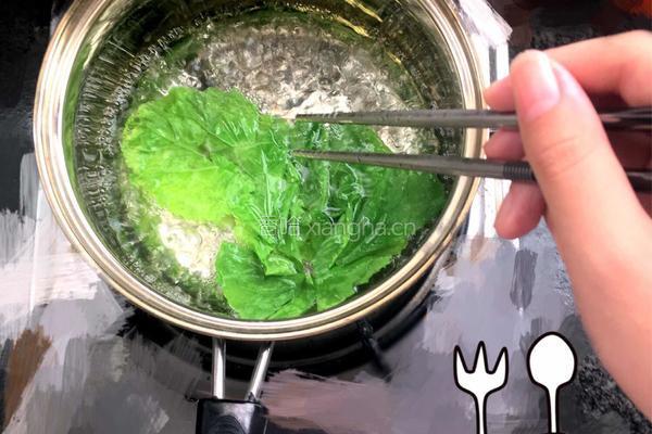 小白菜米粉泥的做法图解1