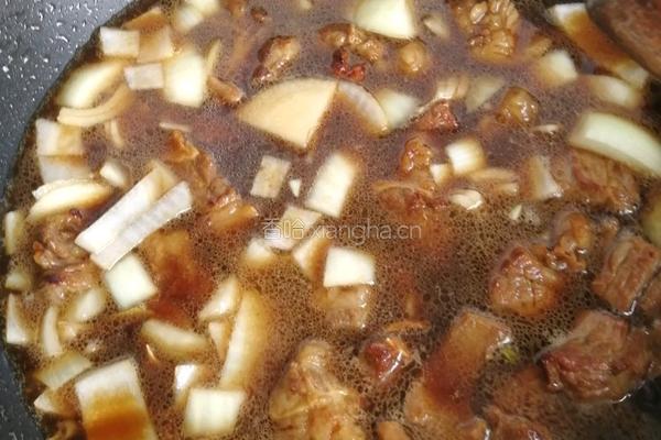 牛肉炖土豆的做法图解4