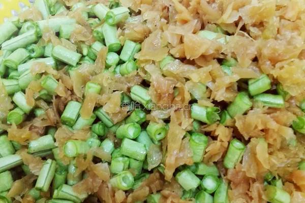 泡菜炒饭的做法图解4