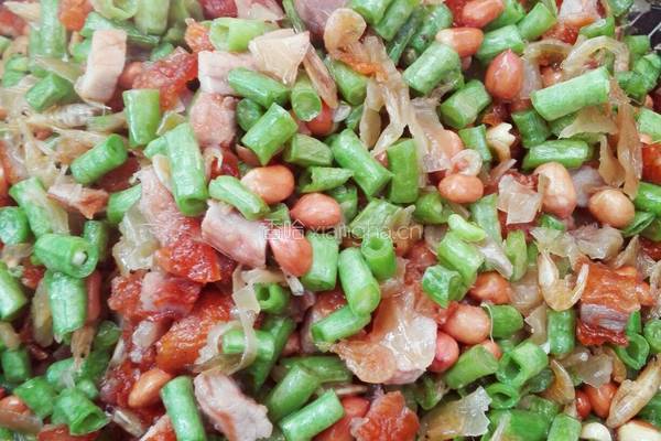 泡菜炒饭的做法图解9