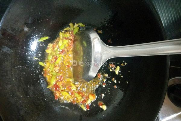 鸡蛋炒河粉的做法图解5