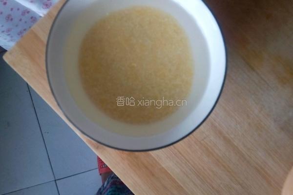 小米小碴子地瓜粥的做法图解1