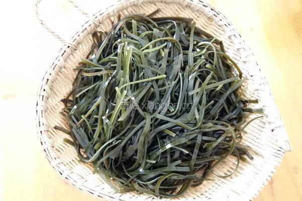 泡椒海带的做法图解5
