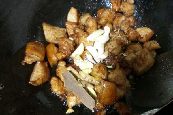 冬瓜胡萝卜肉汤的做法图解8