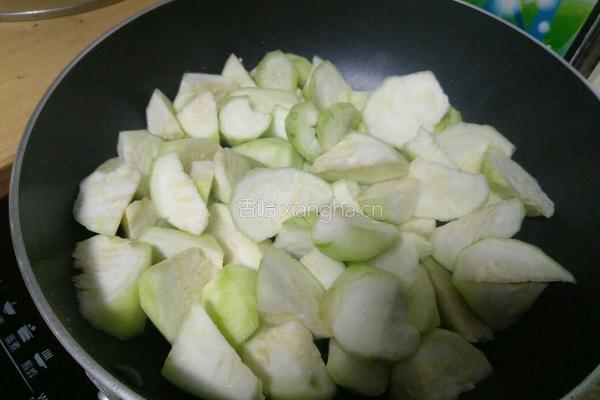 丝瓜肉丸汤的做法图解5