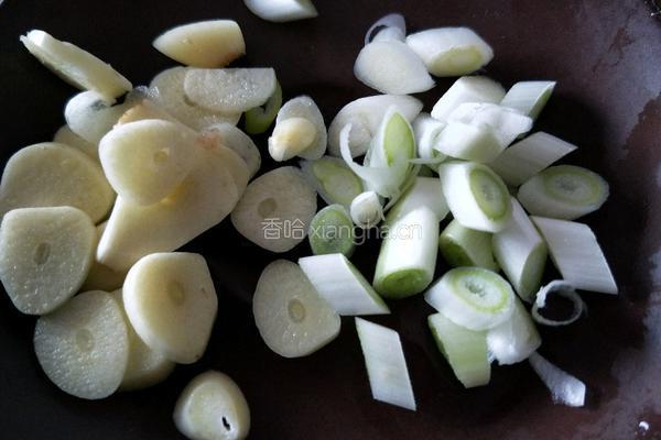 芹菜炒粉的做法图解4