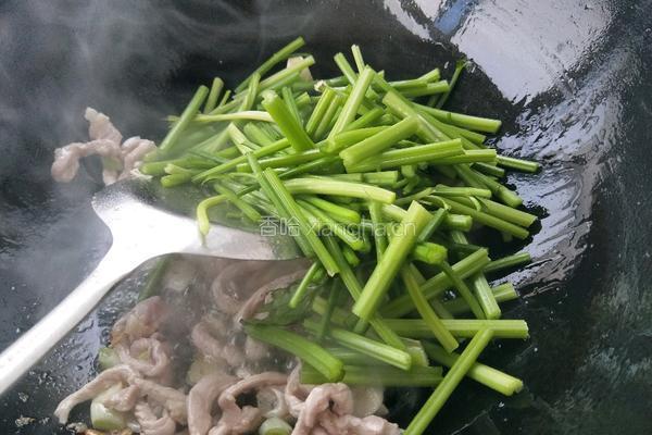 芹菜炒粉的做法图解7
