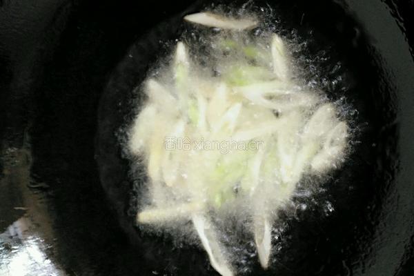 家常炒土豆丝的做法图解3