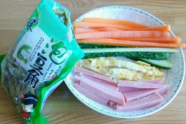 紫菜包饭的做法图解4
