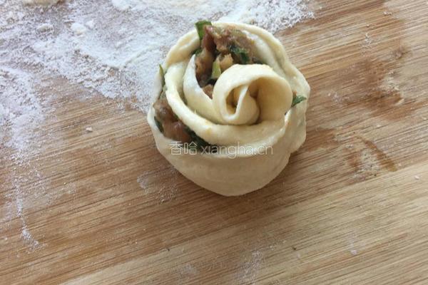 饺子皮花卷的做法图解6