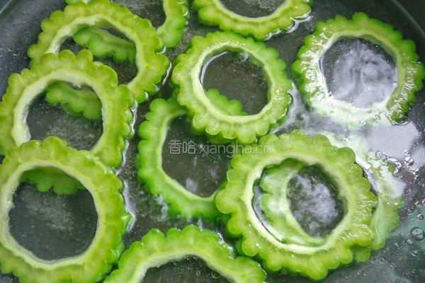苦瓜煎蛋的做法图解5