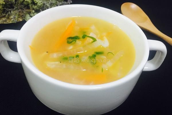 双色萝卜丝虾皮汤的做法图解1
