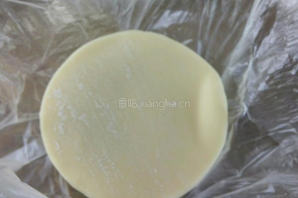 韭菜猪肉饺子的做法图解1
